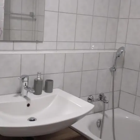 Moderne Ferienwohnung in Schwandorf Exterior foto