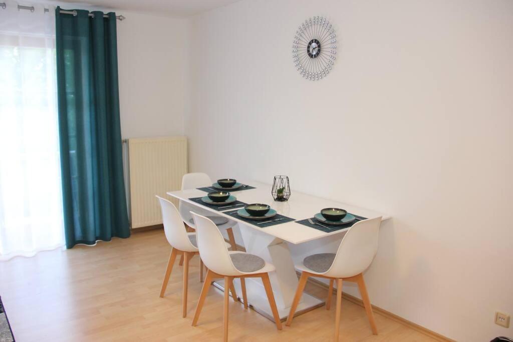 Moderne In *