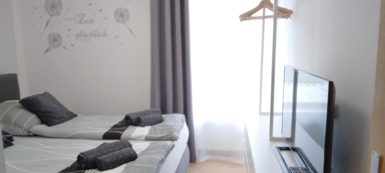 Mit Balkon